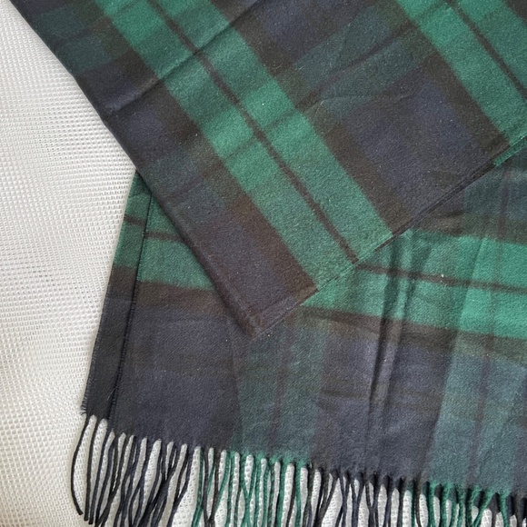 Tucher Assessories SCARF Cashmink Plaid Tartan Rectangle Green Blue 16" x 62" - Picture 3 of 5